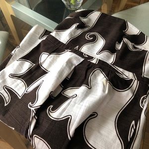 Brown and White Hawaiian Print Strapless Dress